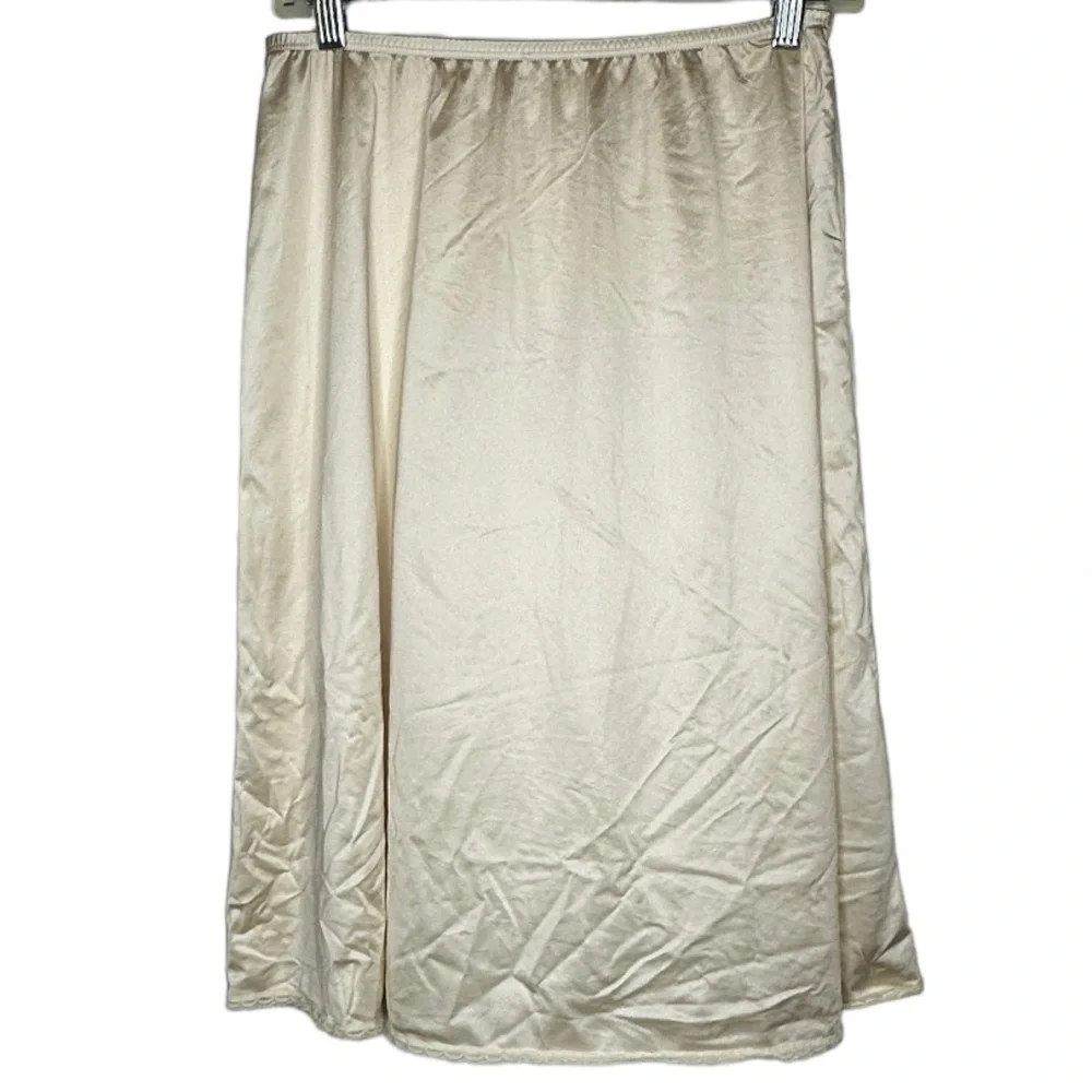 Vintage Nylon Slip - Picture 1 of 4